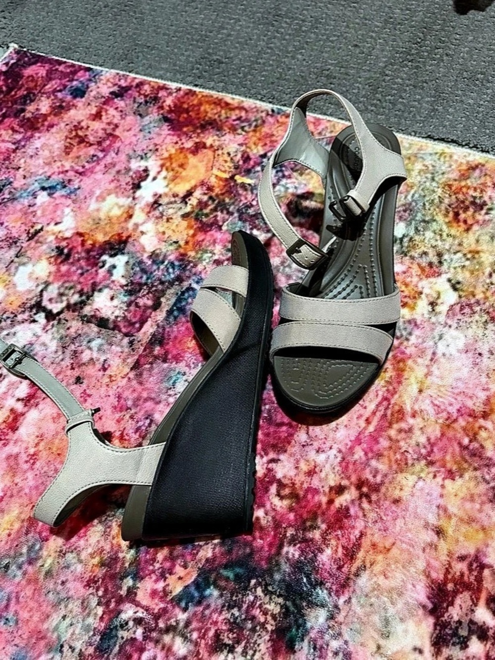 Crocs Leigh II Cross-Strap Ankle Wedge